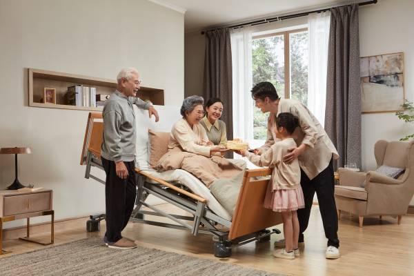 1668502286684385.jpg 人1全家福.jpg